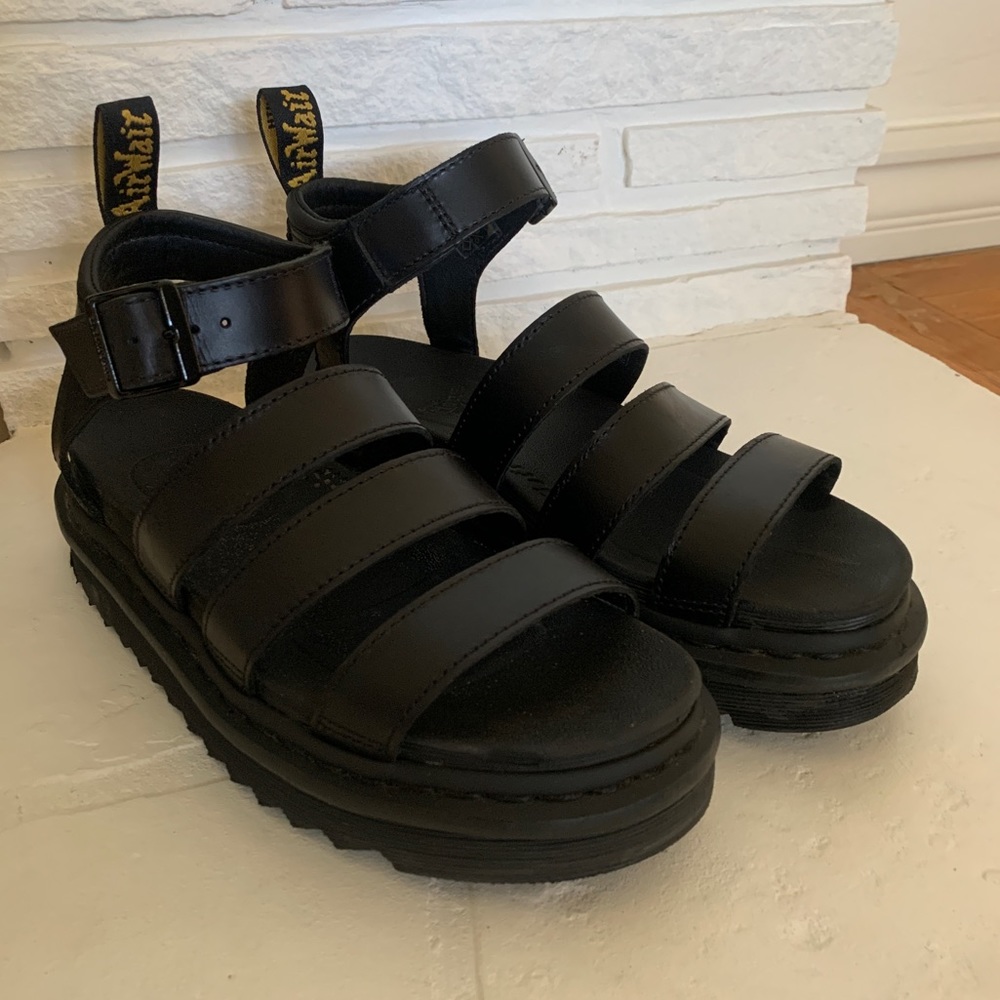 Dr. Martens Blaire Cambridge Fisherman Platform Sandals (Size 7)